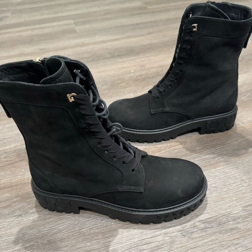 Salvatore Ferragamo Chopper Nero Black Suede Leather Lace Up Logo Combat Boots